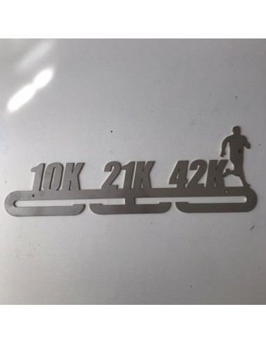 OUT 001 3 DISTANCIAS HOMBRE 2